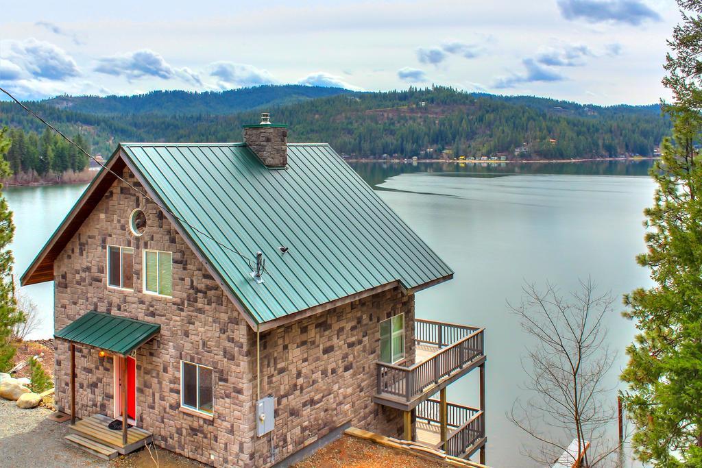 Beautiful Lake Coeur D'Alene Cabin On The Bay 호텔 Mica 외부 사진